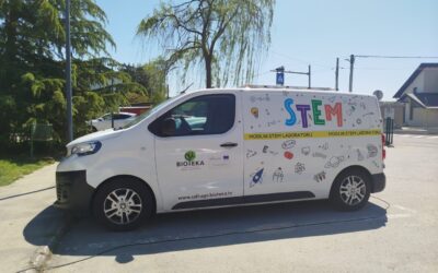 Mobilni STEM laboratorij
