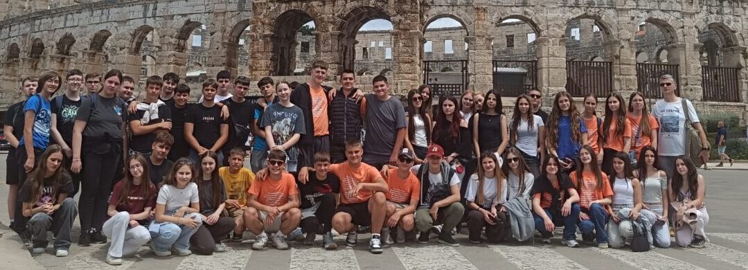 Oproštaj osmaša na drugačiji način